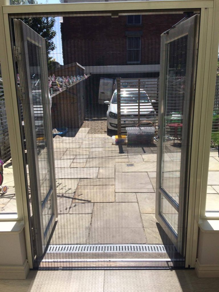 Zeta Folding Screen Door Goss Flyscreens