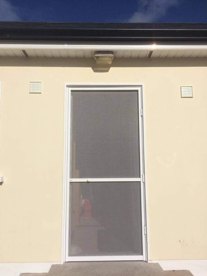 Industrial Hinged Screen Door - Image 2